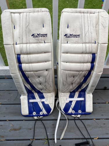 Blue Senior 33" CCM  Extreme Flex Pro Goalie Leg Pads