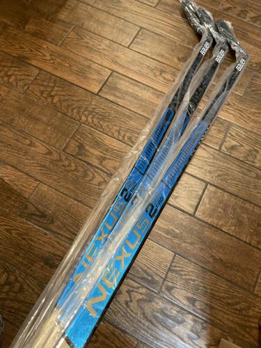 2 Pack Bauer Pro Stock P92 87 69” Nexus 2N Pro Hockey Stick