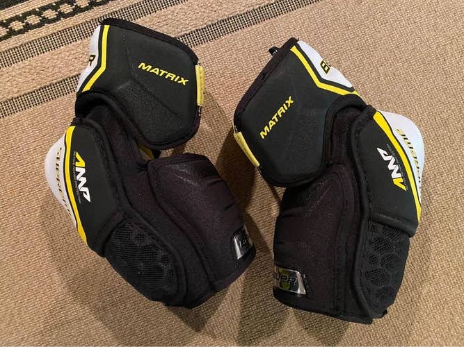 Senior New Large Bauer Supreme Matrix Elbow Pads