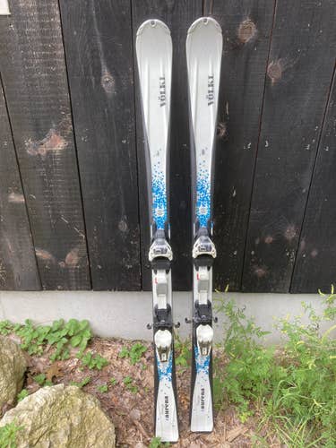 Volkl Essenza Aurena 159 with Marker demo bindings