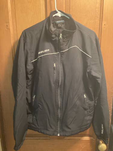Black Adult Men's Small used Bauer Midweight Jacket