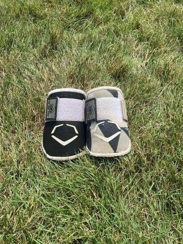 Used Senior EvoShield Elbow Protection Elbow Guards