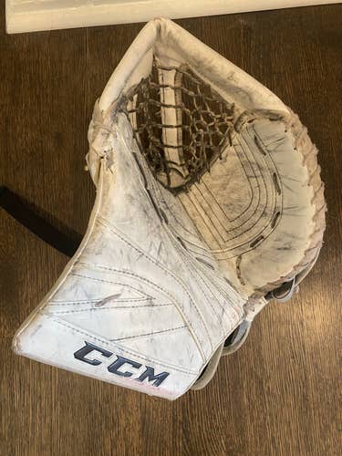 CCM Premier P2.9 Intermediate Glove Used