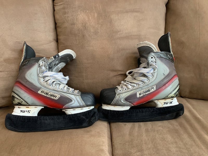 Used Bauer Extra Wide Width Size 8 Vapor X 7.0 Hockey Skates