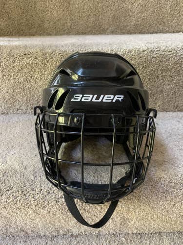 Black Used Youth Bauer M10 Hockey Helmet w/ Cage