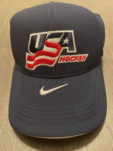 Nike USA Hockey team issued hat