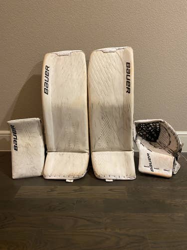 Used Bauer Regular Pro Stock Ultrasonic Goalie Full Set Pads Are Size Senior Medium