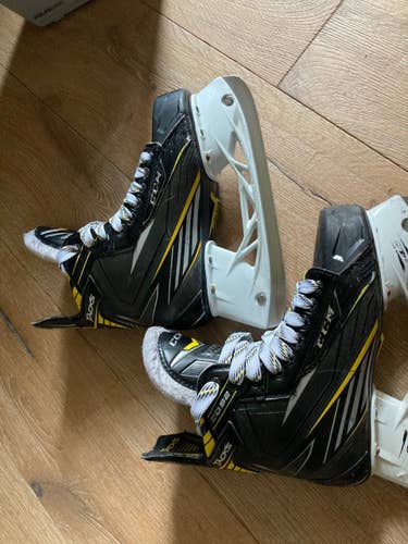 Junior CCM Tacks 6092 Hockey Skates Regular Width Size 4