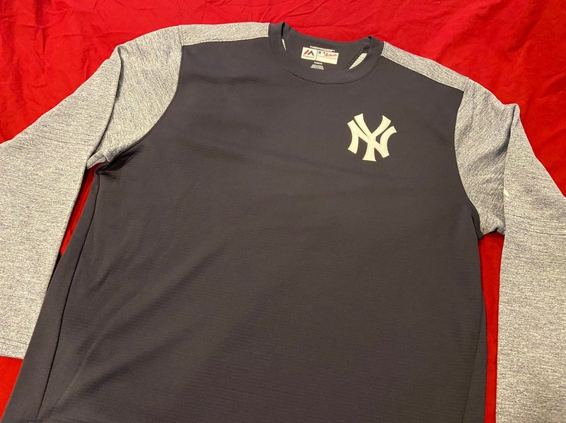 MLB New York Yankees Majestic Blue XL Long Sleeve Pullover * NEW NWOT
