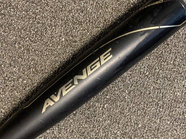 Used Kid Pitch (9YO-13YO) USSSA Certified 2020 AXE Composite Avenge Bat (-8) 24 oz 32"