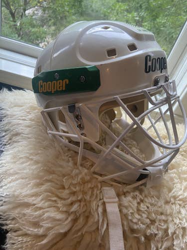 Cooper SK2000 L Goalie helmet