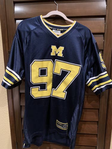 University of Michigan replica hockey jersey