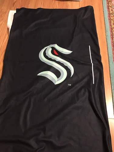 Seattle Kraken Draft day Throw Blanket