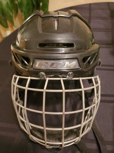 Black Used Medium CCM Fitlite 3DS Helmet with Bauer F 2100 cage