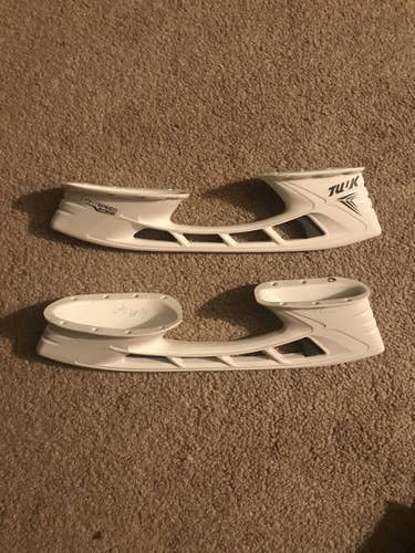 TUUK Lightspeed Edge Holder Size 8 272