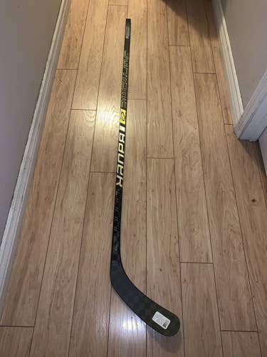 Senior Left P92 Supreme 2S Grip Pro Hockey Stick Flex 87