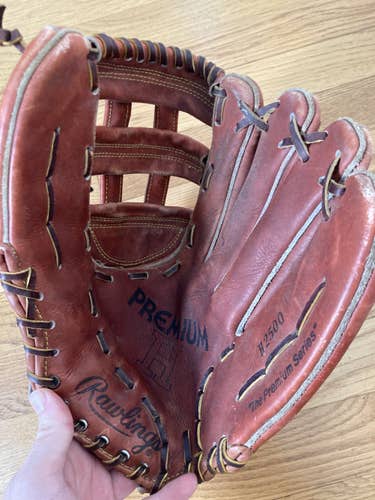 Rawlings “Premium H” Japan