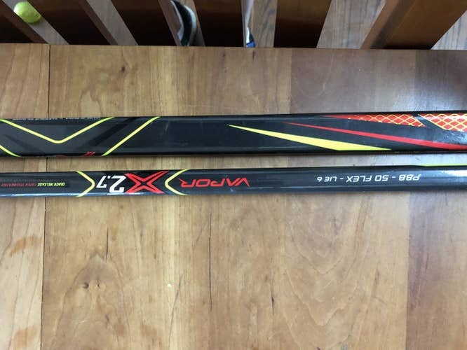Used Junior Bauer Left Hand Vapor X2.7 Hockey Stick