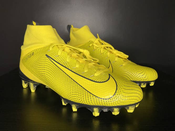 Yellow Men's Molded Cleats Low Cut Vapor untouchable 3