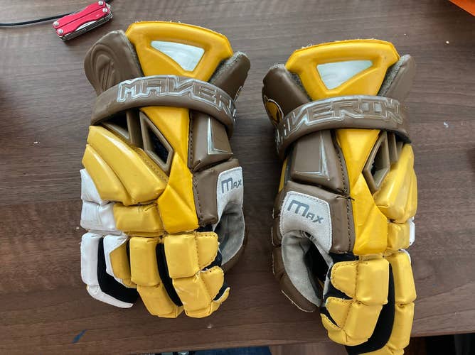 Maverik Max Brown Bears Lacrosse Gloves