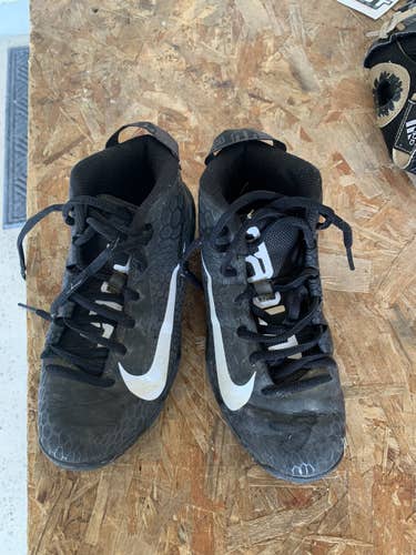 Nike Youth Baseball cleats