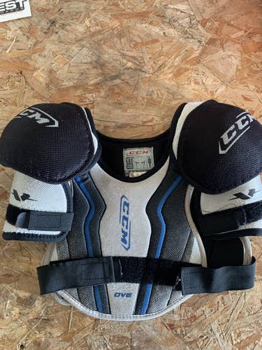 Ccm shoulder pads