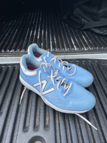 New Balance Molded Cleats Size 11