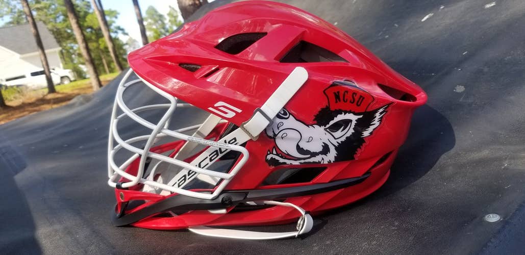 Throwback NC State Wolfpack Cascade S