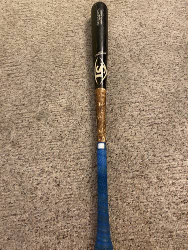 Louisville slugger wood bat