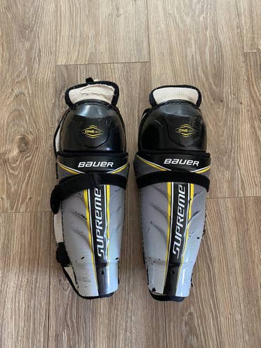 Youth Bauer Shin Pads