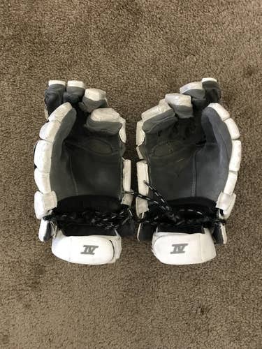 Used Medium STX Cell IV Lacrosse Gloves
