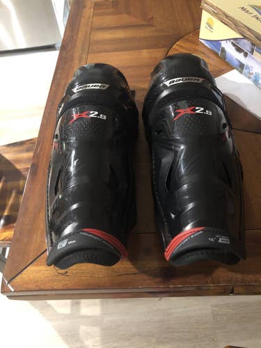 Senior Bauer Vapor X2.9 Shin Pads