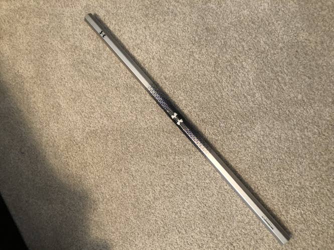 Under Armour T-22 Lacrosse Shaft