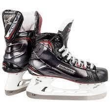 STILL IN BOX New Bauer Vapor X900 Junior Hockey Skates Size 5.5D