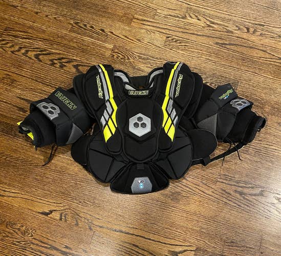 Vaughn Velocity VE8 Jr S/M Goalie Chest Protector