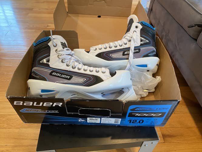 New Senior Bauer Reactor 7000 Hockey Goalie Skates Regular Width Size 12