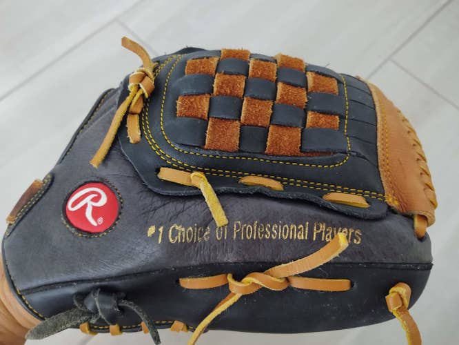 Rawlings Player Preferred RHT Baseball Glove 12" In Very Good Condition