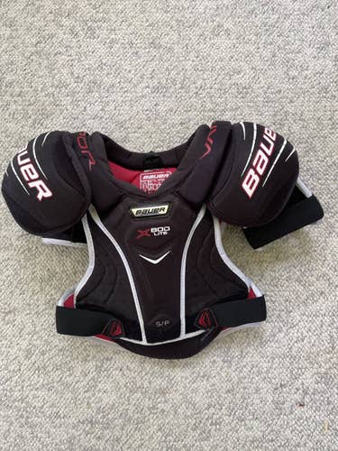 Junior Small Bauer Vapor X800 Lite Shoulder Pads