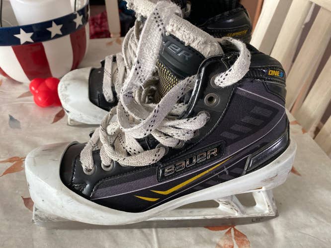 Bauer one.9 goalie skates size 8.5
