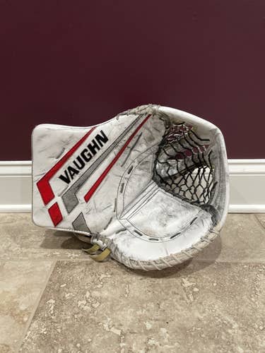 Vaughn Goalie Glove Ohio State
