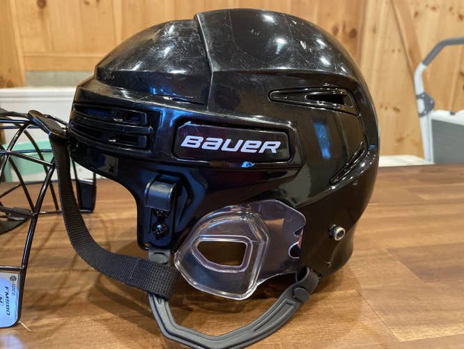 Black Used Medium Bauer Re-Akt 75 Helmet