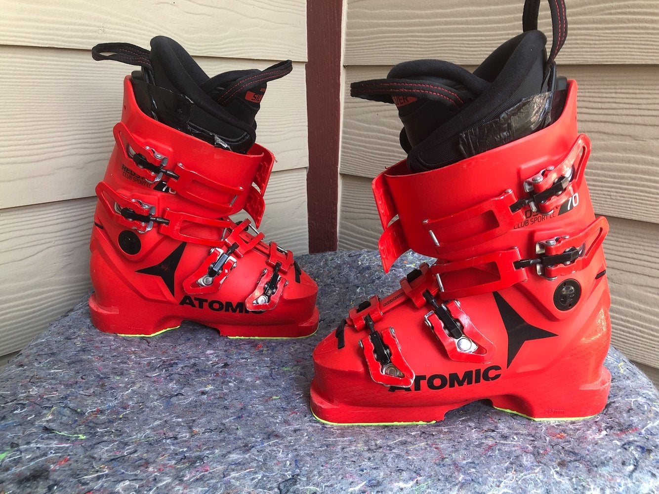 Atomic Redster club sport lc 70 Sz 22.5 | SidelineSwap