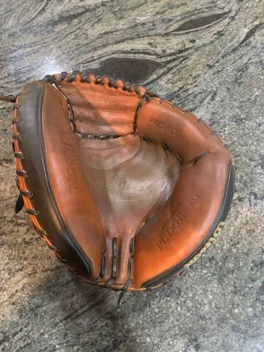 Black Used High School/College Wilson Right Hand Throw Catcher's A2000 Baseball Glove 32.5"