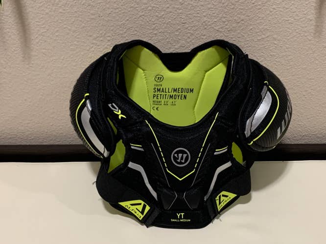 Youth Small / Medium Warrior Alpha DX Shoulder Pads
