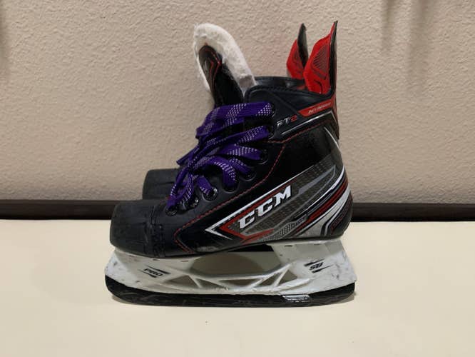 Youth Size 13 Regular CCM Jetspeed FT2 Skates