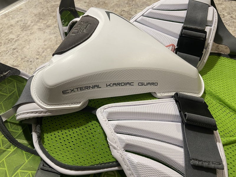 New Large Maverik MAX EKG Shoulder Pads