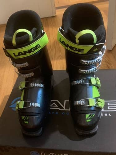 Unisex Used Lange All Mountain RX Ski Boots Soft Flex