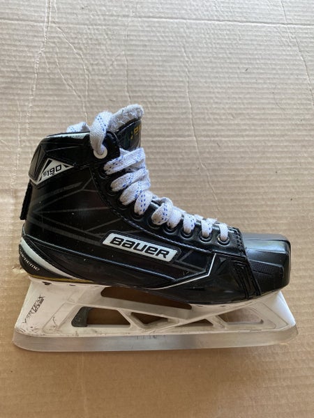 Goalie hockey skates