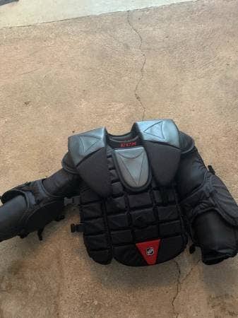Used Large CCM Pro Stock Premier R1.9 Goalie Chest Protector