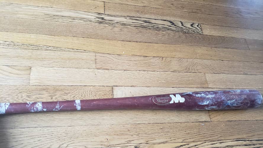 Used High School/College Louisville Slugger Wood Bat (-3) 33.5"